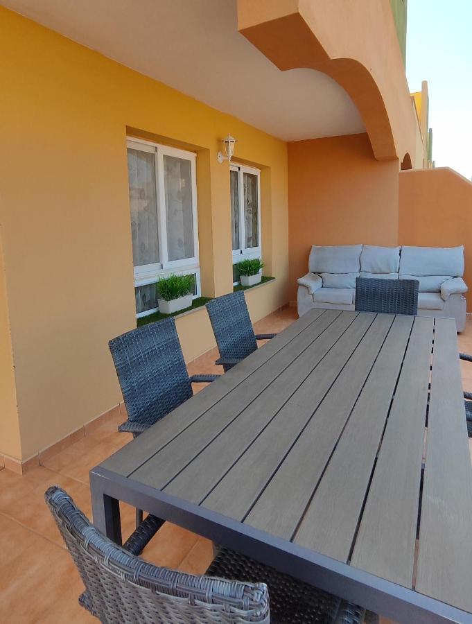 Tres Islas Apartment - 70 M2 Private Terrace Corralejo Buitenkant foto