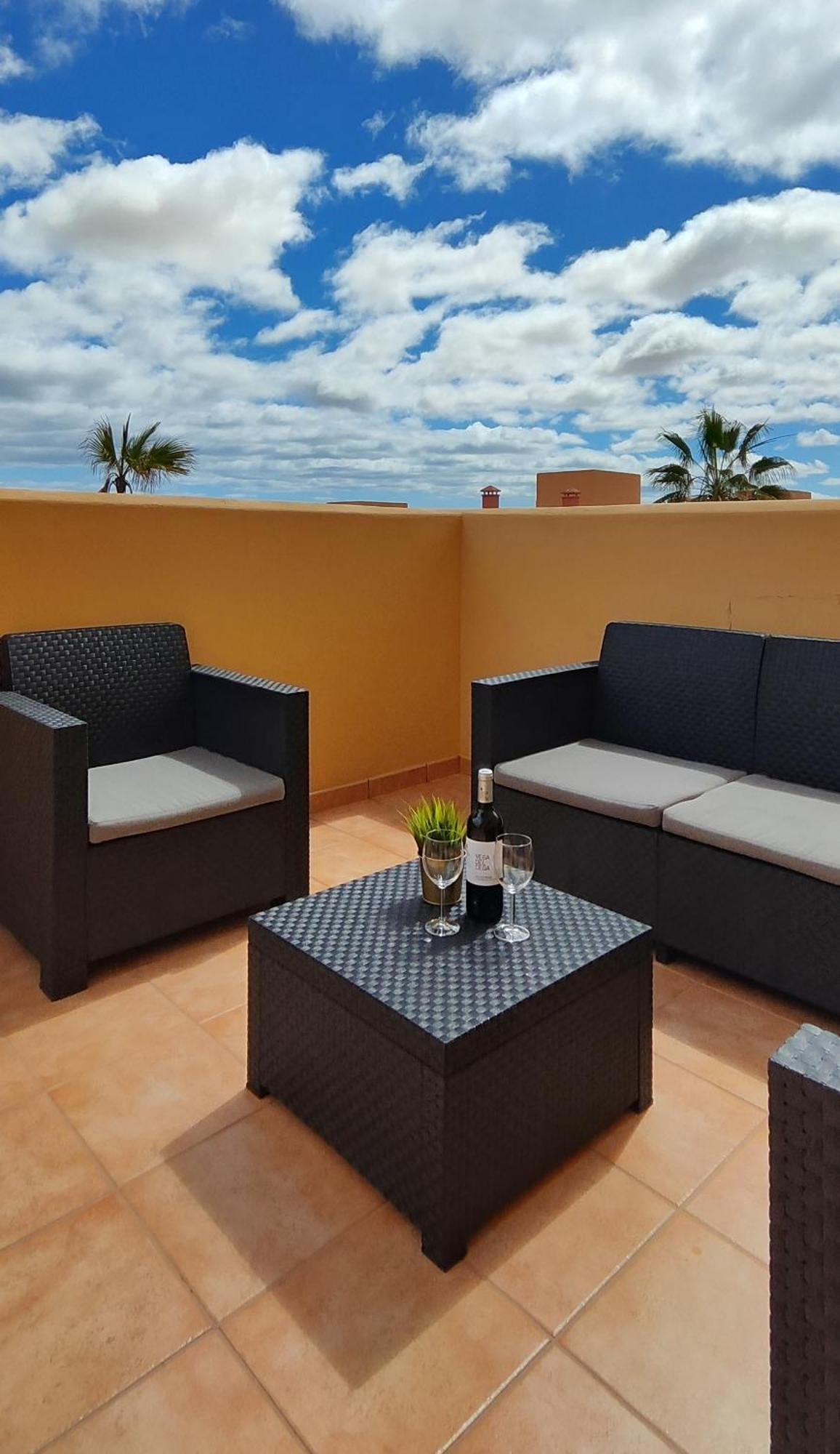 Tres Islas Apartment - 70 M2 Private Terrace Corralejo Buitenkant foto